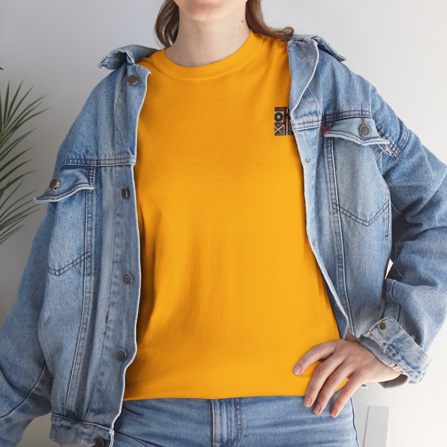 Christmas Mooves Me -Amazing Unisex Heavy Cotton Short Sleeve Tee Shirts!