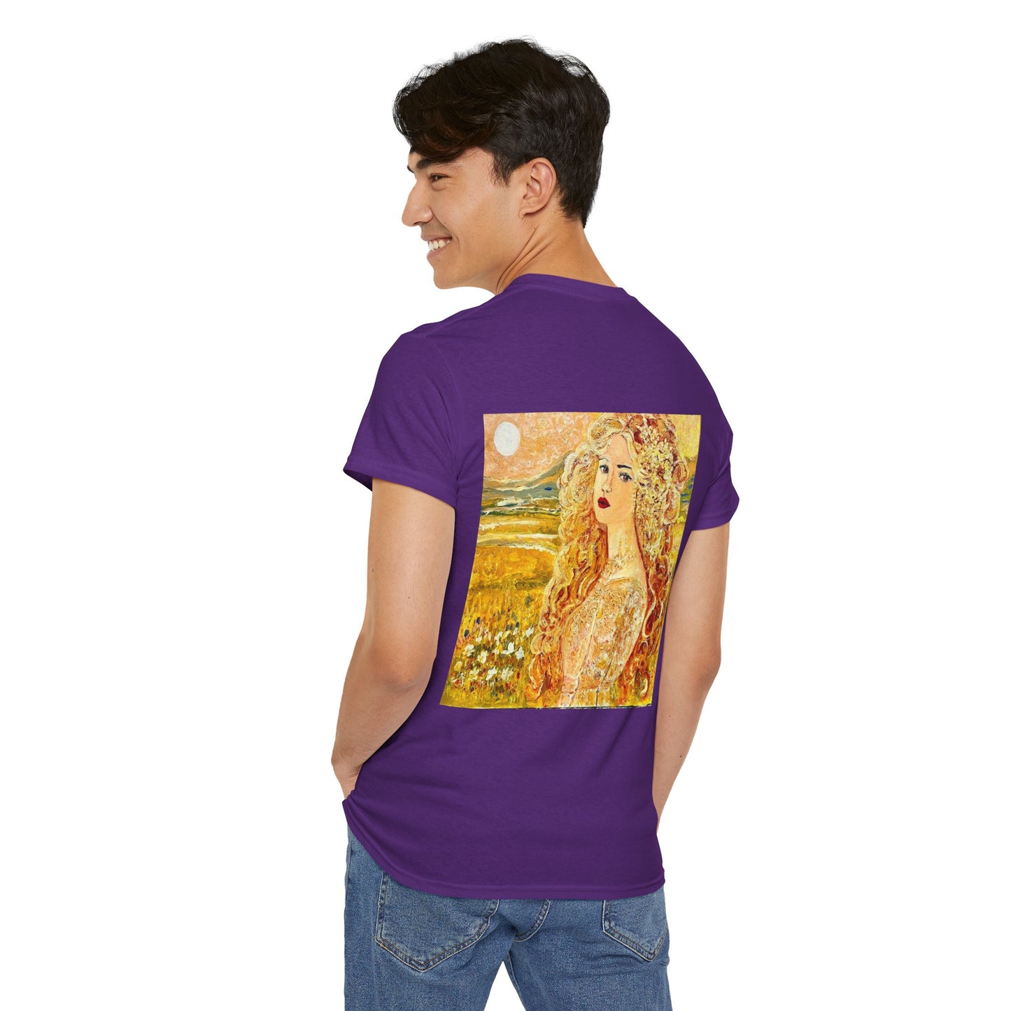Queen of Summer- Amazing Unisex Heavy Cotton Short Sleeve Tee Shirts!