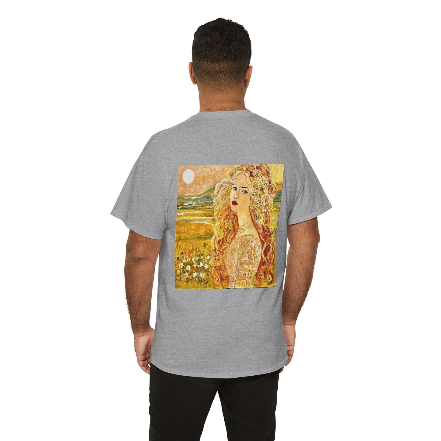 Queen of Summer- Amazing Unisex Heavy Cotton Short Sleeve Tee Shirts!