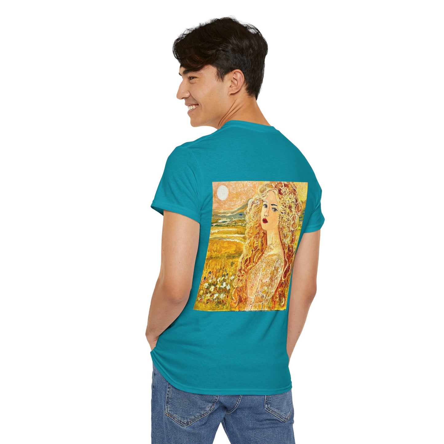 Queen of Summer- Amazing Unisex Heavy Cotton Short Sleeve Tee Shirts!